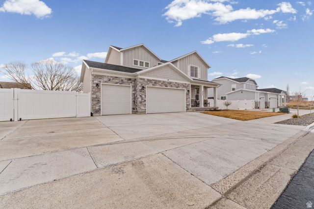 2735 S SHORELINE DR, Syracuse, UT 84075