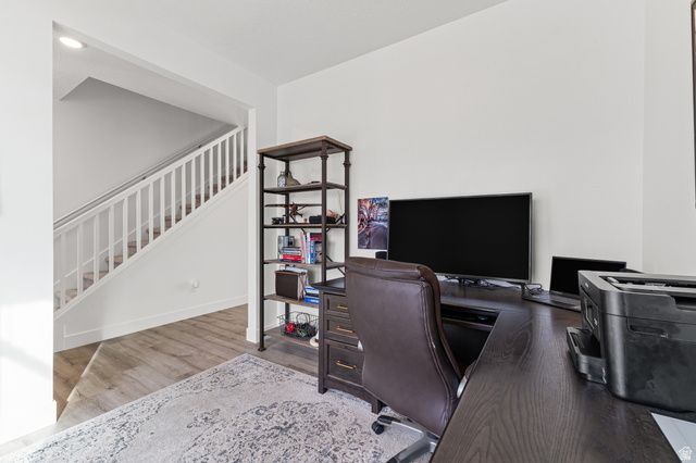 2735 S SHORELINE DR, Syracuse, UT 84075