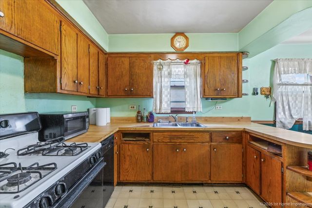 10727 S Millard Avenue, Chicago, IL 60655
