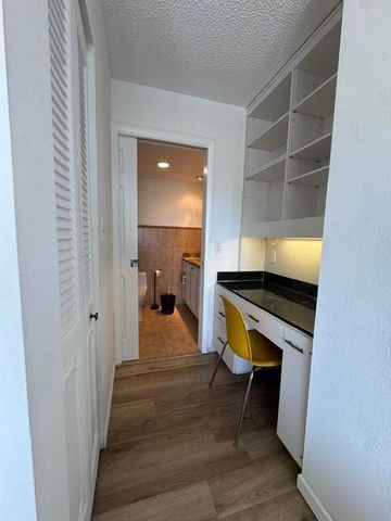 2201 S Ocean Drive 1705, Hollywood, FL 33019