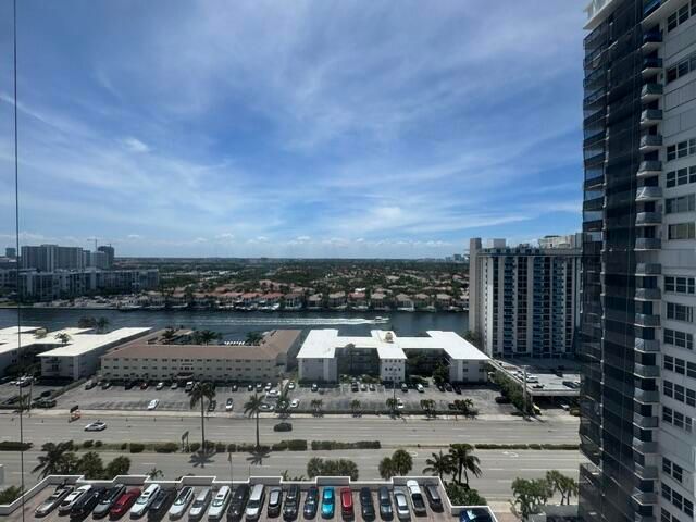 2201 S Ocean Drive 1705, Hollywood, FL 33019