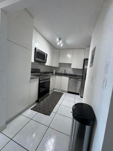 2201 S Ocean Drive 1705, Hollywood, FL 33019