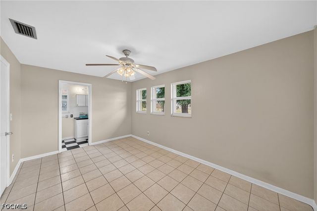 1129 SE 18th TER, Cape Coral, FL 33990