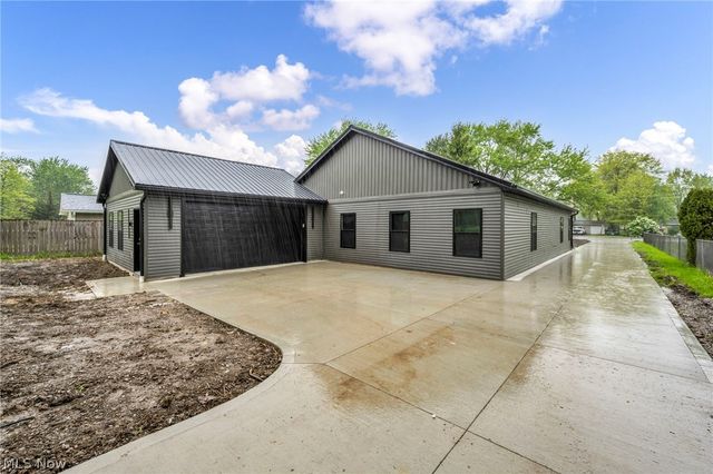 33743 Henwell Road, Columbia Station, OH 44028