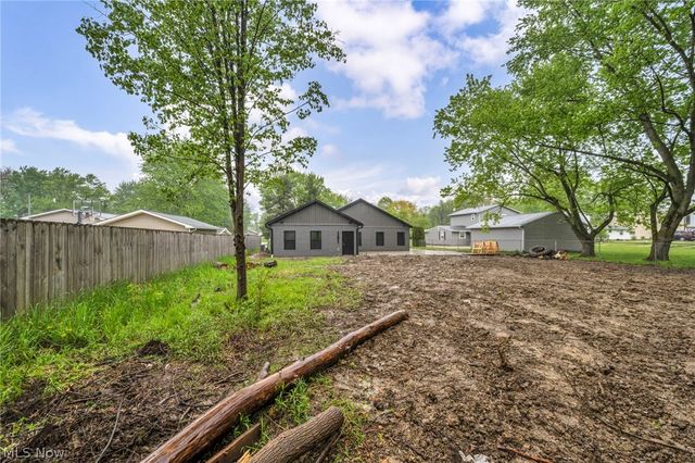 33743 Henwell Road, Columbia Station, OH 44028