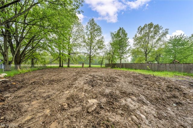 33743 Henwell Road, Columbia Station, OH 44028