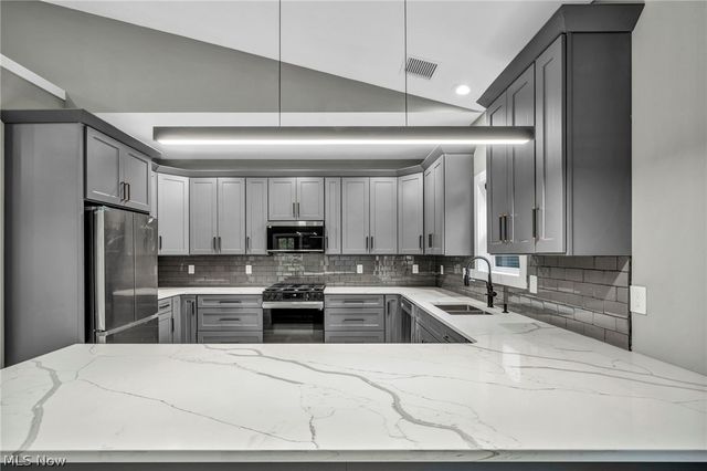 33743 Henwell Road, Columbia Station, OH 44028