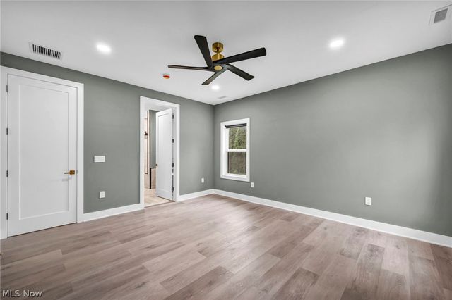 33743 Henwell Road, Columbia Station, OH 44028
