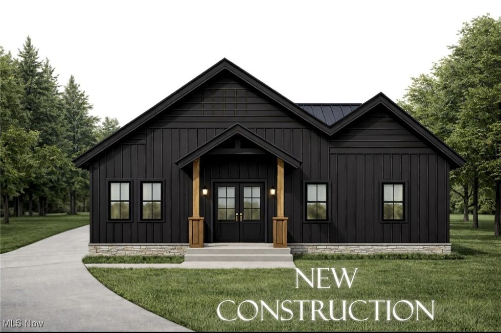 33743 Henwell Road, Columbia Station, OH 44028