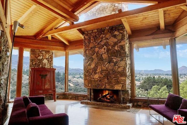 1926 Calle Yucca, Thousand Oaks, CA 91360