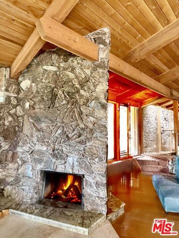 1926 Calle Yucca, Thousand Oaks, CA 91360