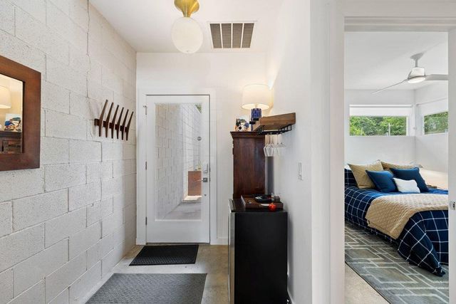 2016 Jesse E Segovia ST A, Austin, TX 78702