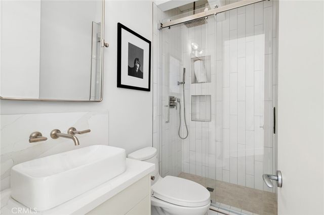 468 Ashton, Laguna Beach, CA 92651