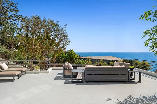 468 Ashton, Laguna Beach, CA 92651