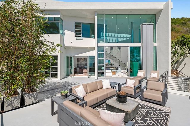 468 Ashton, Laguna Beach, CA 92651