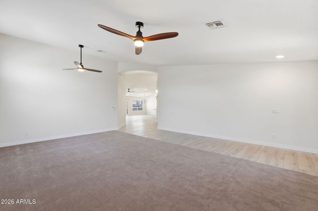 20457 N 87TH Drive, Peoria, AZ 85382