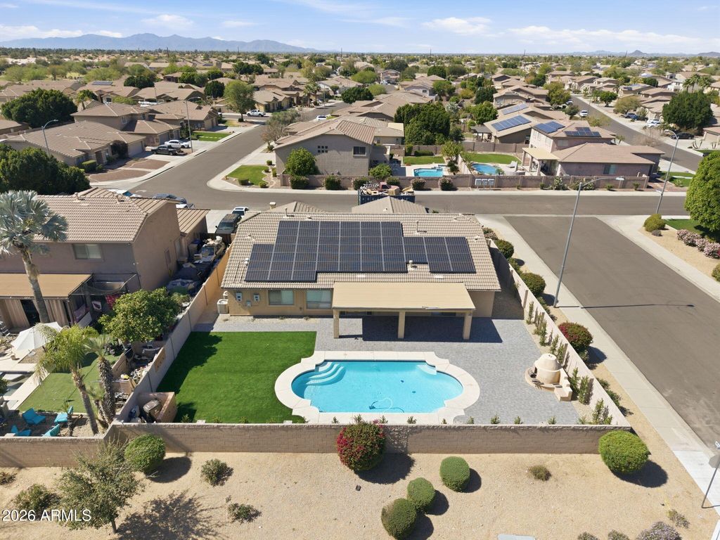 Image 45 of property listing at 20457 N 87TH Drive, Peoria, AZ 85382
