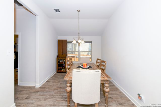 1710 Briar Spring, San Antonio, TX 78245