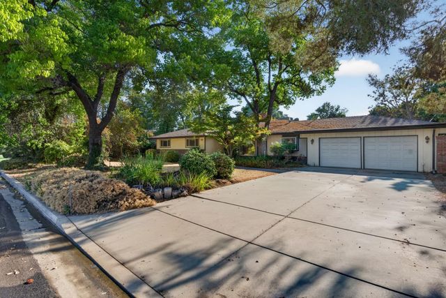 5646 N Lafayette Avenue, Fresno, CA 93711