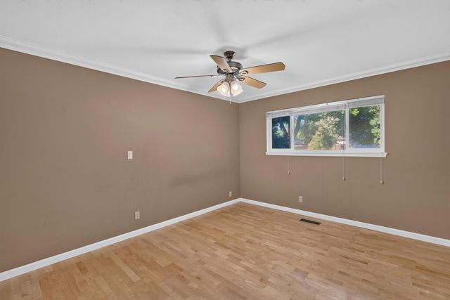 5646 N Lafayette Avenue, Fresno, CA 93711