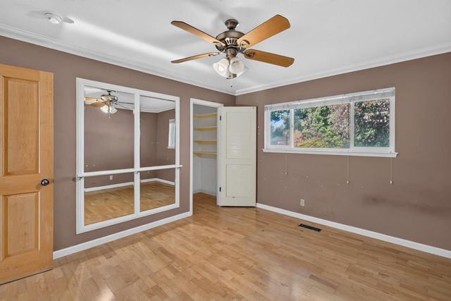 5646 N Lafayette Avenue, Fresno, CA 93711