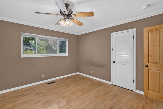 5646 N Lafayette Avenue, Fresno, CA 93711