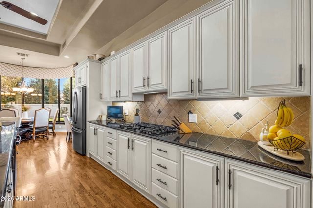 11433 E MISSION Lane, Scottsdale, AZ 85259