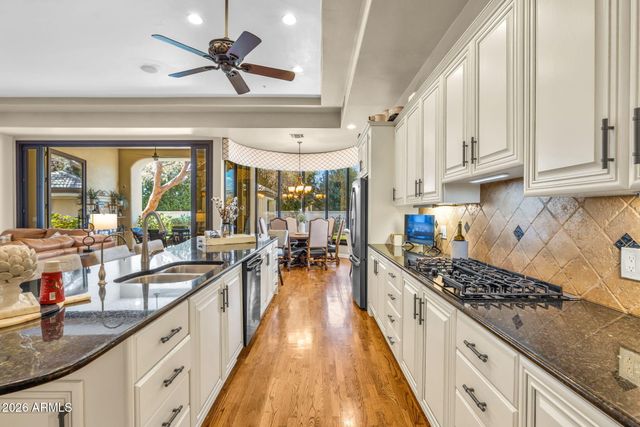 11433 E MISSION Lane, Scottsdale, AZ 85259