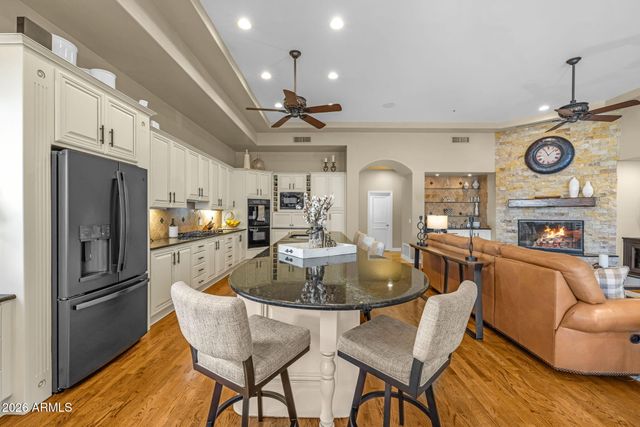 11433 E MISSION Lane, Scottsdale, AZ 85259