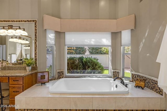 11433 E MISSION Lane, Scottsdale, AZ 85259