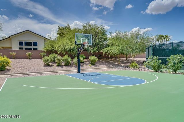 11433 E MISSION Lane, Scottsdale, AZ 85259