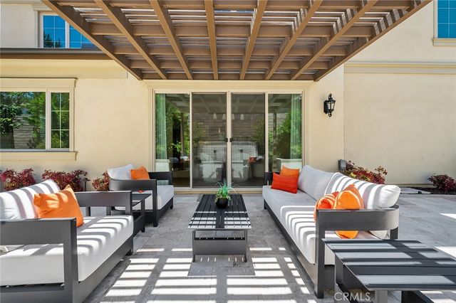 63 Lugano, Irvine, CA 92602