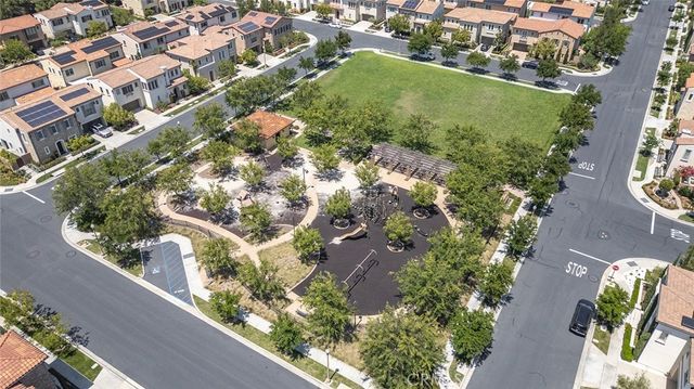 63 Lugano, Irvine, CA 92602