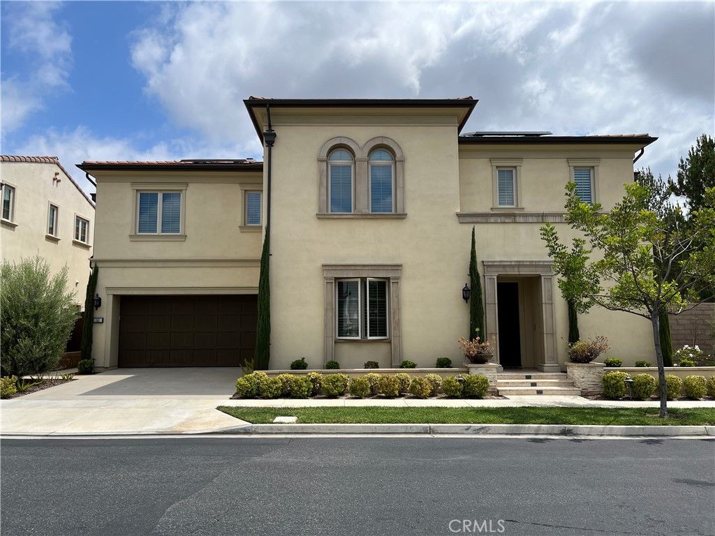 63 Lugano, Irvine, CA 92602