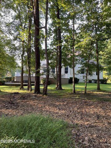 1 Prince Court, Jackson, NJ 08527