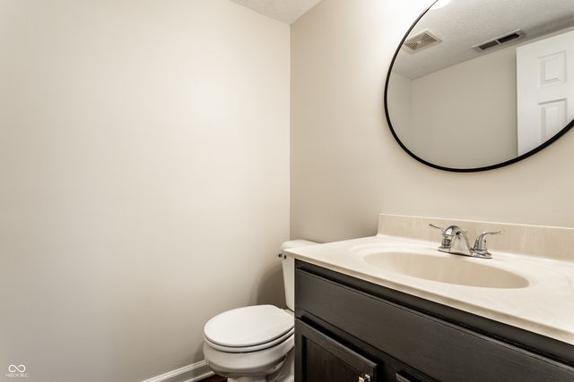 6232 Valleyview Drive, Fishers, IN 46038