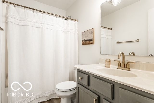 6232 Valleyview Drive, Fishers, IN 46038