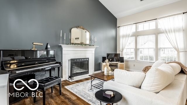 6232 Valleyview Drive, Fishers, IN 46038