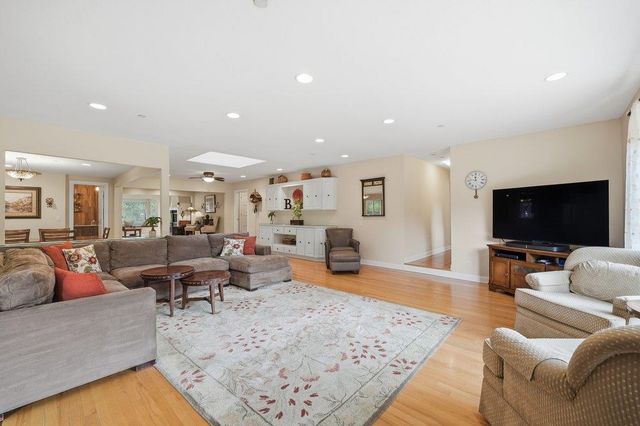 15190 Yvonne Drive, Morgan Hill, CA 95037