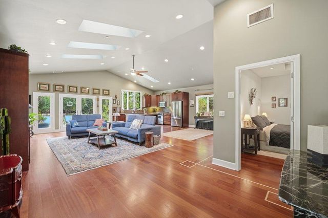 15190 Yvonne Drive, Morgan Hill, CA 95037