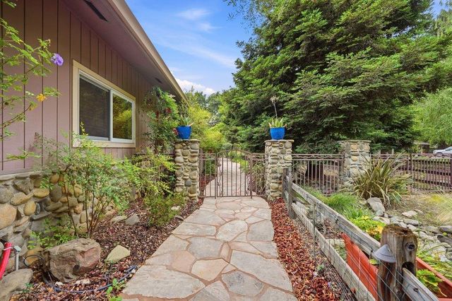 15190 Yvonne Drive, Morgan Hill, CA 95037
