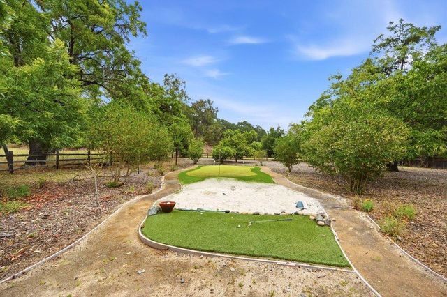 15190 Yvonne Drive, Morgan Hill, CA 95037