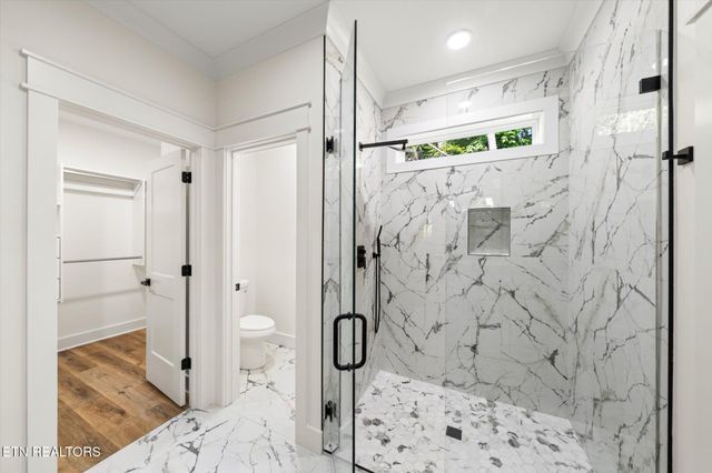 102 Oostagala Drive, Loudon, TN 37774