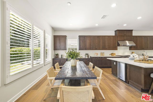 14604 McCormick Street, Sherman Oaks, CA 91411