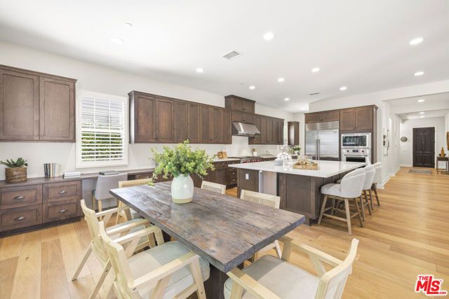 14604 McCormick Street, Sherman Oaks, CA 91411