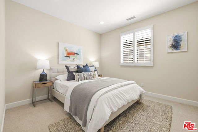 14604 McCormick Street, Sherman Oaks, CA 91411