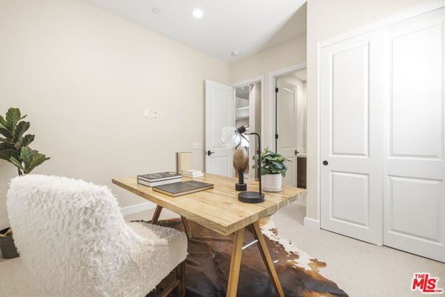 14604 McCormick Street, Sherman Oaks, CA 91411