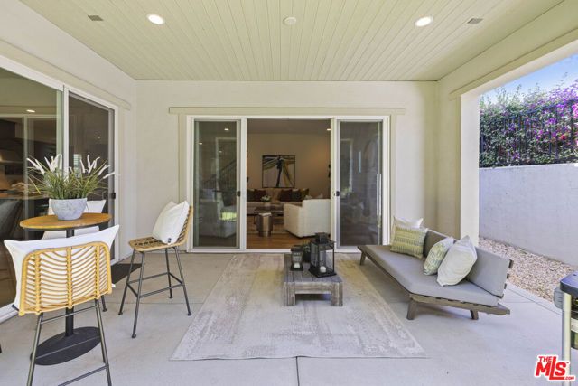 14604 McCormick Street, Sherman Oaks, CA 91411
