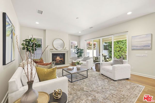 14604 McCormick Street, Sherman Oaks, CA 91411