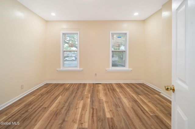 507 Central Avenue, Albany, NY 12206
